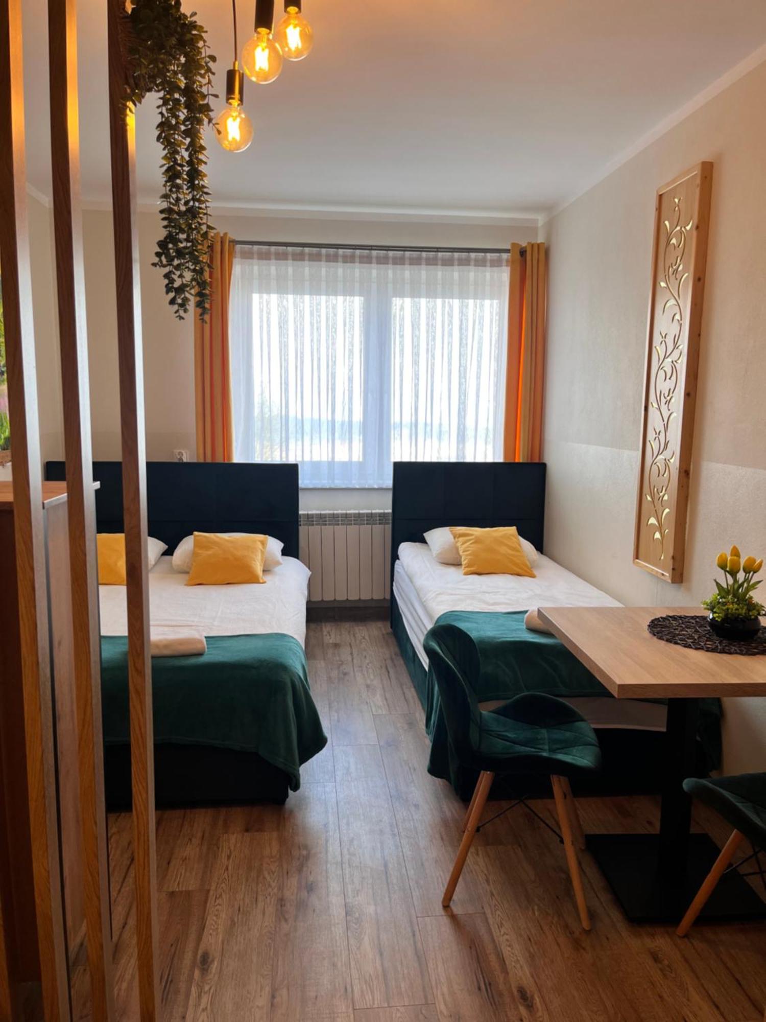Widokowy Apartament - Pokoje Goscinne Banska Wyzna Eksteriør billede